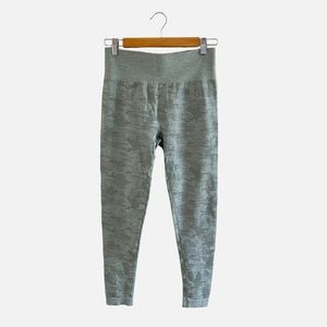 Gymshark Green Camo Seamless Leggings M